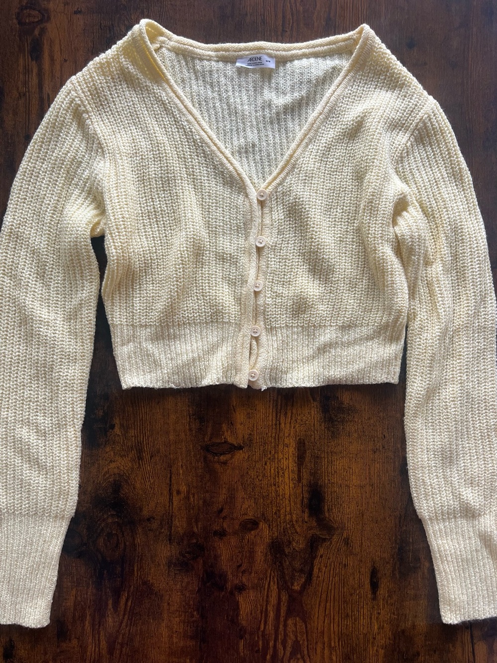 Ardene Pale Yellow Cropped V‑Neck Button Cardigan